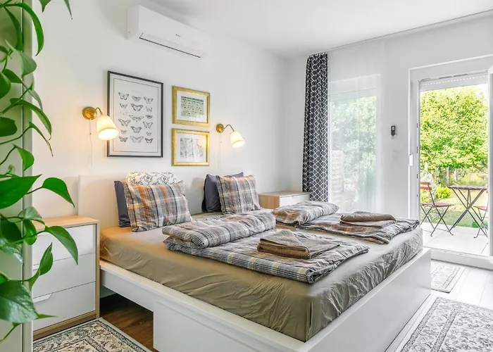 Sunstreet By Interhome Balatonoszod