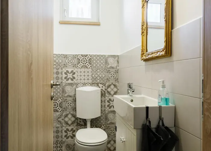 Sunstreet By Interhome *