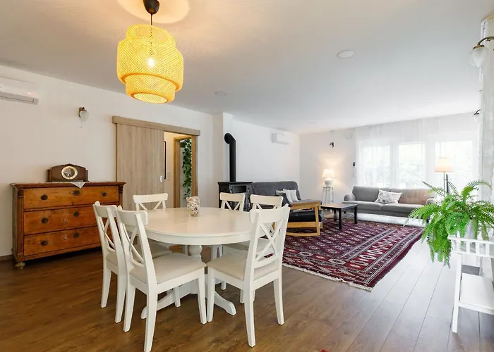 Sunstreet By Interhome Balatonoszod