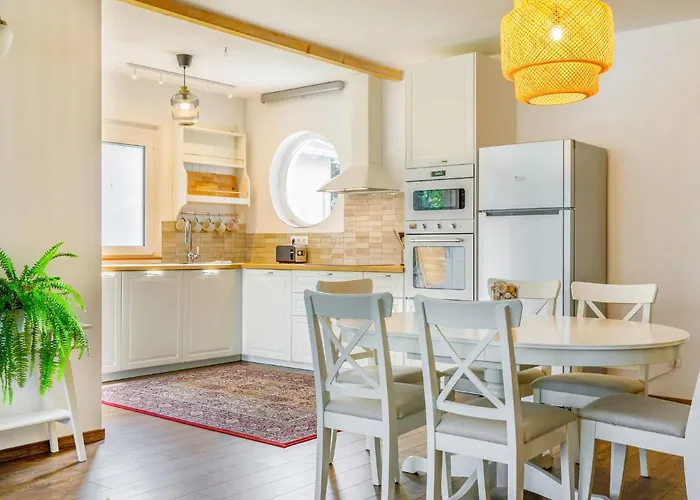 Sunstreet By Interhome Balatonoszod