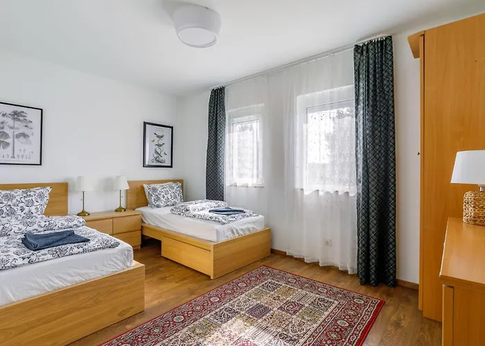 בית נופש Sunstreet By Interhome בלטונוסוד