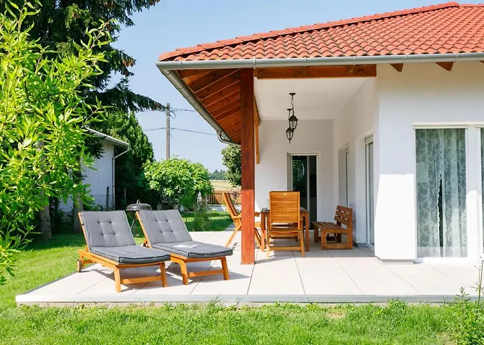 Sunstreet By Interhome בית נופש